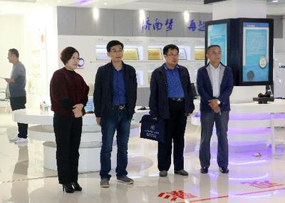 济南市天桥区政府 区科技局 区科技局到济南新材料产业园区调研企业
